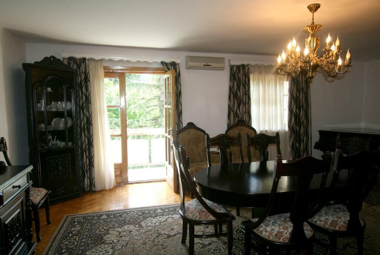 35 Paliashvili Kutaisi Exterior photo